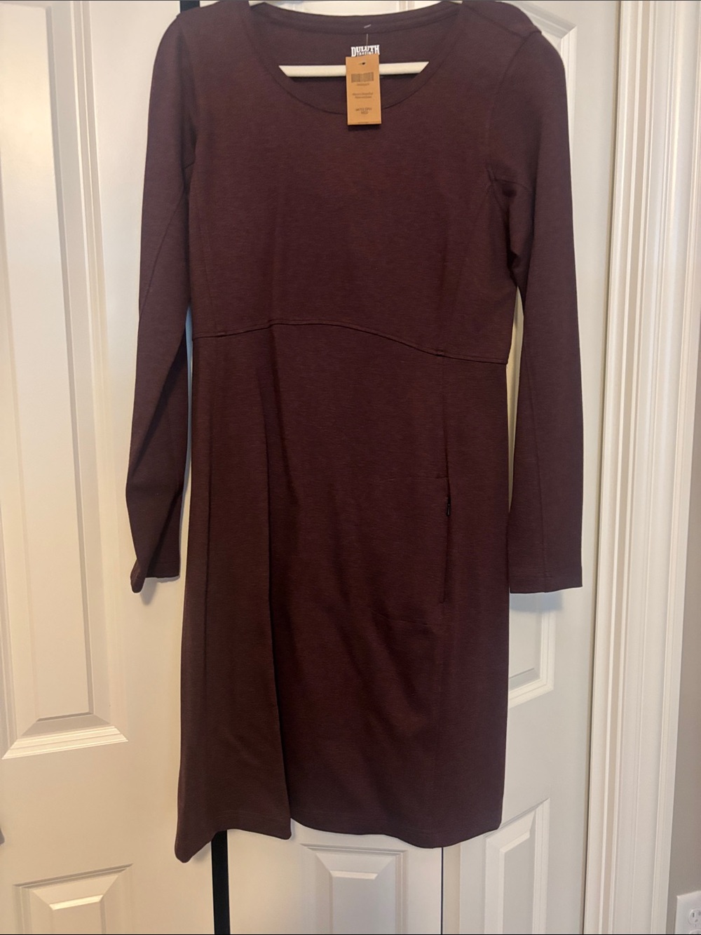 Duluth Trading Co Long Sleeve Scoop-Neck Dress in Plum